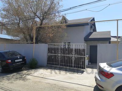 Отдельный дом · 5 комнат · 120 м², Дуйсенгалиева 14/2 за 500 000 〒 в Атырау