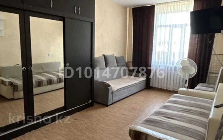 1-комнатная квартира · 48 м² · 4/5 этаж, Алемжанова 16 — Абая за 110 000 ₸ в Балхаше — фото 2
