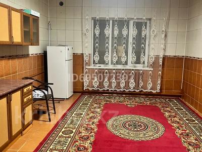 Аренда домов или дач в Алматы: Отдельный дом · 8 комнат · 400 м², мкр Кайрат, 4-ая 10 за 1.5 млн 〒 Отдельный дом · 8 комнат · 400 м², мкр Кайрат, 4-ая 10 за 1.5 млн 〒 в Алматы, Турксибский р-н