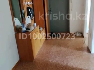 2-комнатная квартира · 65 м² · 5/6 этаж, мкр Кокжиек 17 — Магазин Сезим за 200 000 ₸ в Алматы, Жетысуский р-н