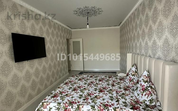2-комнатная квартира · 60 м² · 6/6 этаж, 16-й мкр 43 за 120 000 ₸ в Актау — фото 2