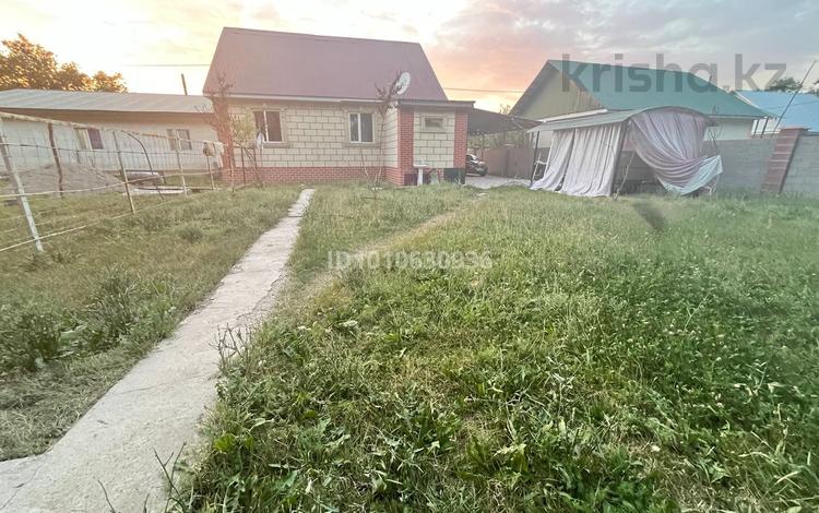 Отдельный дом · 8 комнат · 180 м² · 12 сот., Берекы кошесы 57 за 32 млн 〒 в Узынагаш — фото 2