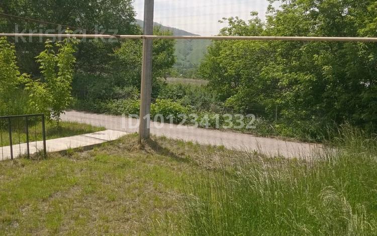 3-бөлмелі пәтер · 70 м² · 1/2 қабат, ул. Момышулы 65, бағасы: 15 млн ₸ в Алматинской обл., Талгарский р-н — фото 2