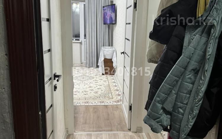 2-бөлмелі пәтер · 40 м² · 3/3 қабат, Кокмайса ш/а. 27, бағасы: 25 млн ₸ в Алматы, Жетысуский р-н — фото 2