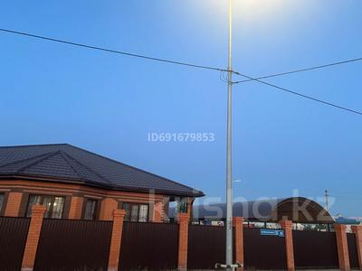 Отдельный дом · 6 комнат · 250 м² · 8 сот., Оркен - 2, Капакова 62 за 55 млн 〒 в Атырау