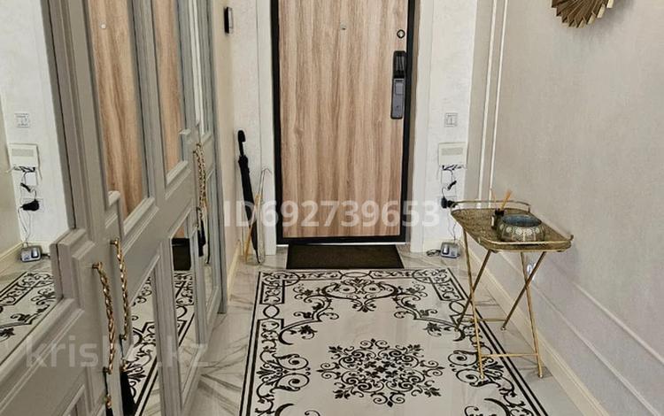 4-комнатная квартира · 141 м² · 13/16 этаж, Розыбакиева за 179 млн ₸ в Алматы, Бостандыкский р-н — фото 2
