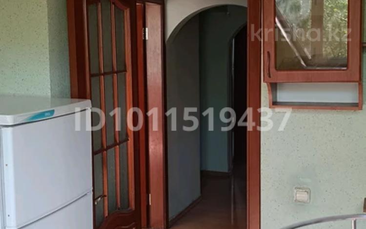 3-бөлмелі пәтер · 70 м² · 3/9 қабат, мкр Тастак-3, Туркебаева 63 — Толе би, бағасы: 50 млн ₸ в Алматы, Алмалинский р-н — фото 2