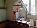 3-бөлмелі пәтер · 70 м² · 3/9 қабат, мкр Тастак-3, Туркебаева 63 — Толе би, бағасы: 50 млн ₸ в Алматы, Алмалинский р-н — фото 2