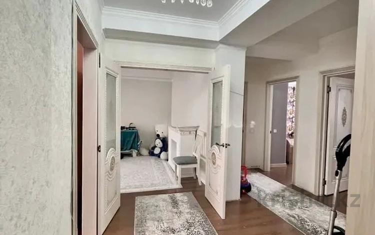 3-комнатная квартира · 76 м² · 3/5 этаж, болашак за 37 млн 〒 в Талдыкоргане, мкр Болашак — фото 11