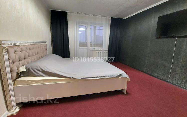 3-комнатная квартира · 80 м² · 6/6 этаж, Назарбаева 8/3 — Назарбаева Лермонтова за 350 000 ₸ в Павлодаре — фото 2