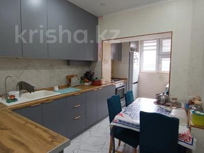 3-комнатная квартира · 70 м² · 4/5 этаж, 27-й мкр 44 за 19.3 млн ₸ в Актау