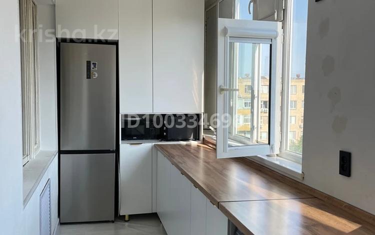 2-бөлмелі пәтер · 57 м² · 5/5 қабат, 12-ш/а. 44, бағасы: 14.9 млн ₸ в Актау, 12-й мкр — фото 2