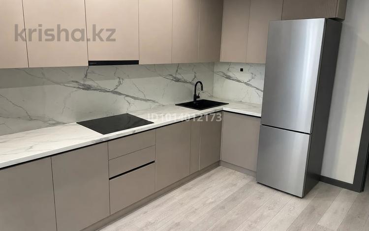 2-комнатная квартира · 76 м² · 8/10 этаж, мкр Юго-Восток, Ашимова 13 за 46.9 млн ₸ в Караганде, Казыбек би р-н — фото 9
