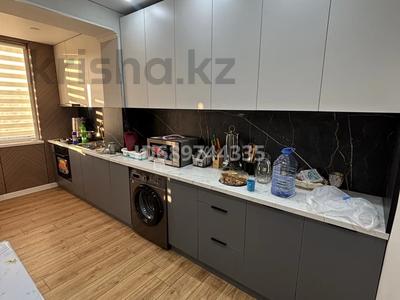 4-комнатная квартира · 90 м² · 5/5 этаж, 12-й мкр 21А за 25 млн ₸ в Актау