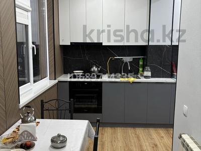4-бөлмелі пәтер · 90 м² · 5/5 қабат, 12-ш/а. 21А, бағасы: 25 млн ₸ в Актау, 12-й мкр