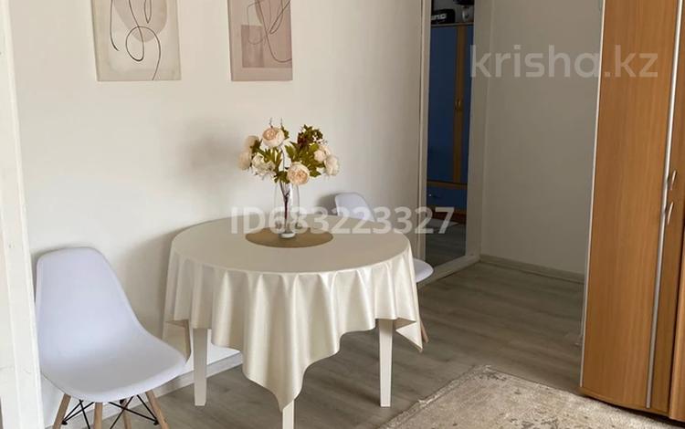 3-комнатная квартира · 57 м² · 4/5 этаж, 14 микрорайон 5 — Район геологоразведочного колледжа за 21 млн ₸ в Семее — фото 16