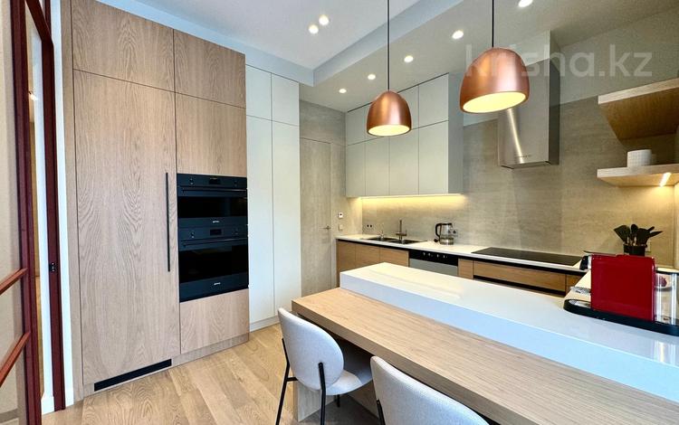 5-комнатная квартира · 220 м² · 3/3 этаж, Кажымукана за 460 млн 〒 в Алматы, Медеуский р-н — фото 13