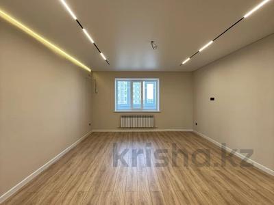3-комнатная квартира · 125 м² · 4/9 этаж, мкр. Алтын орда за 47 млн ₸ в Актобе