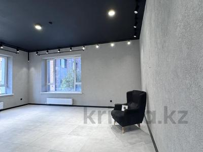 3-комнатная квартира · 82 м², Аль-Фараби 103 и 105 — Ходжанова за 100 млн ₸ в Алматы, Бостандыкский р-н