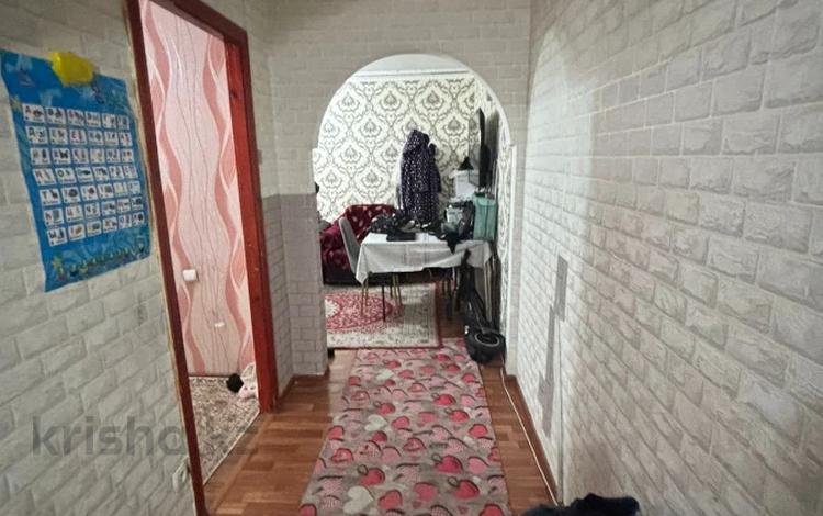 2-бөлмелі пәтер · 42 м² · 1/5 қабат, Самал 35, бағасы: 12.5 млн ₸ в Талдыкоргане, мкр Самал — фото 2