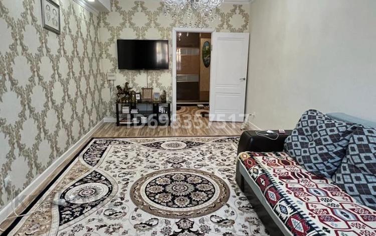 2-бөлмелі пәтер · 70 м² · 6/9 қабат, 19-ш/а. 2, бағасы: 220 000 ₸ в Актау, 19-й мкр — фото 2