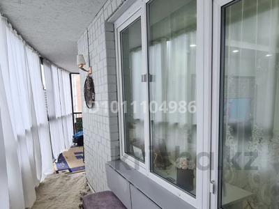 3-бөлмелі пәтер · 77.3 м² · 5/10 қабат, Казыбек Би 42, бағасы: 60 млн ₸ в Усть-Каменогорске