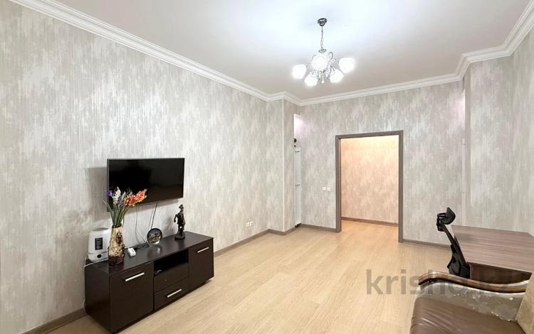3-бөлмелі пәтер · 93.4 м² · 3/10 қабат, Мангилик ел 37/1, бағасы: 74 млн ₸ в Астане, Есильский р-н — фото 19