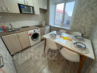 2-комнатная квартира · 48 м² · 3/5 этаж, Сагадата Нурмагамбетова 55 — ИМПЕРАТОР за 16 000 ₸ в Усть-Каменогорске