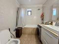 Отдельный дом · 4 комнаты · 150 м² · 10 сот., Арасан 11 за 35.5 млн 〒 в Талдыкоргане — фото 15