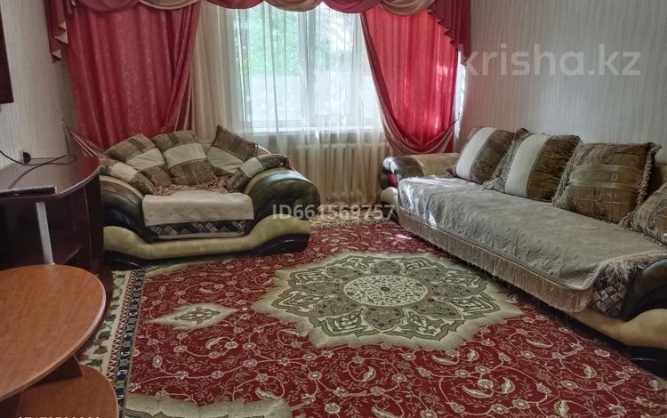 3-комнатная квартира · 63 м² · 2/9 этаж, 5 мкр за ~ 24 млн 〒 в Степногорске — фото 27