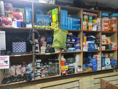Продажа коммерческой недвижимости в Костанайской обл.: Магазины и бутики · 60 м² за 12 млн 〒 Магазины и бутики · 60 м² за 12 млн 〒 в Костанае