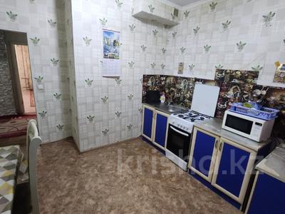 2-комнатная квартира · 62 м² · 1/5 этаж, мкр. Алмагуль 32 за 19 млн ₸ в Атырау