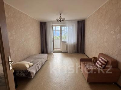 3-комнатная квартира · 74 м² · 5/9 этаж, 10 микр 4 — 10микр 4 дом за 25.5 млн ₸ в Аксае