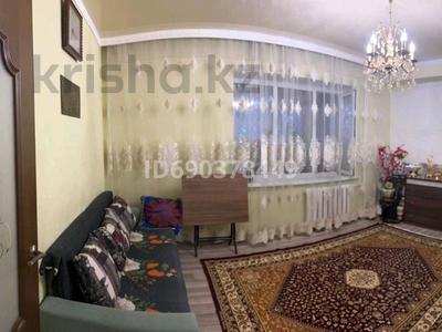 Продажа квартир в Алматинской обл.: 3-комнатная квартира · 64 м² · 3/4 этаж, 1 мкр — Напротив ЦОНа за 26 млн 〒 3-комнатная квартира · 64 м² · 3/4 этаж, 1 мкр — Напротив ЦОНа за 26 млн 〒 в Есик