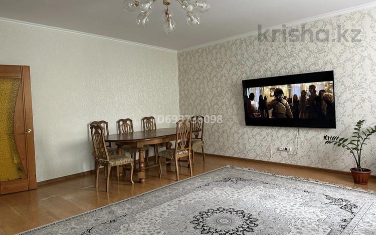 4-комнатная квартира, 120 м², 3/5 этаж, мусрепова 5 за 44 млн 〒 в Астане, Алматы р-н — фото 2