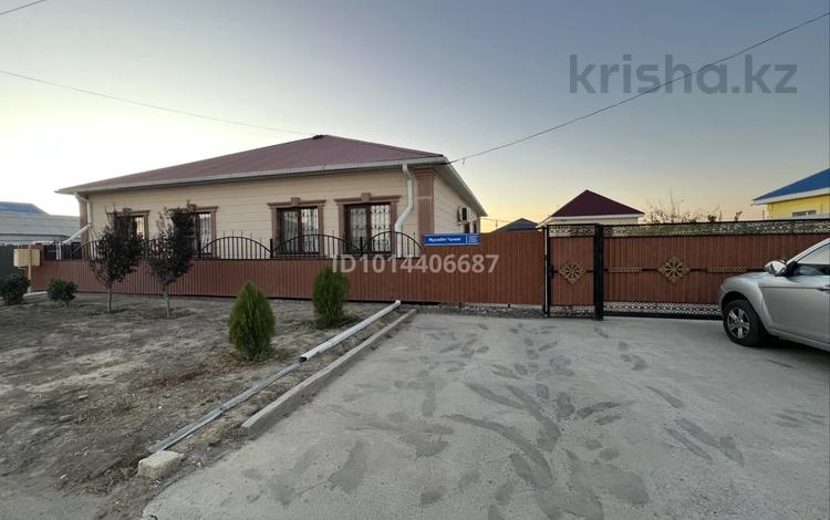 Отдельный дом · 4 комнаты · 213.3 м² · 10 сот., мкр Жулдыз-2, 43 72 — Мухамбет Чукеев 72 за 42 млн ₸ в Атырау — фото 2