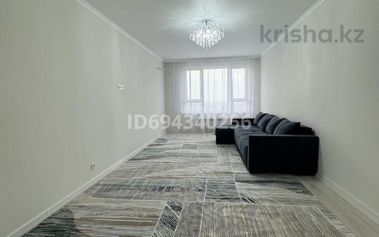 3-комнатная квартира, 110 м², 14/18 этаж помесячно, Розыбакиева 323