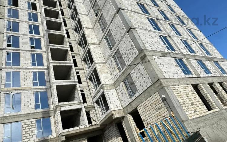 2-комнатная квартира, 71.5 м², 2/13 этаж, Шамина 5в за 23.5 млн 〒 в Атырау, мкр Жилгородок — фото 8