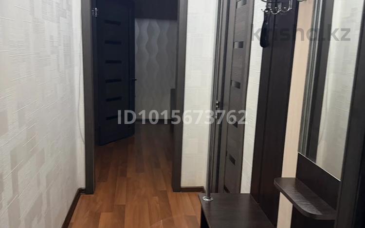 2-комнатная квартира · 65 м² · 3/5 этаж, 6 17 — Амангелды - Металлургов за 150 000 ₸ в Темиртау — фото 2