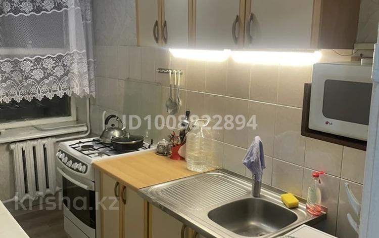 1-комнатная квартира · 30 м² · 2/3 этаж, мкр Жулдыз-1 1а за 150 000 ₸ в Алматы, Турксибский р-н — фото 2