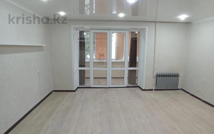 1-комнатная квартира · 36.2 м² · 3/5 этаж, Абу Бакира Кердери за 13.6 млн ₸ в Уральске — фото 2
