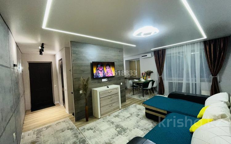3-комнатная квартира · 55 м² · 1/4 этаж, Крылова 112 — Набережная Стрелка за 18 000 ₸ в Усть-Каменогорске — фото 33