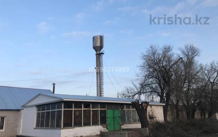 Свободное назначение, магазины и бутики, склады, общепит · 138.4 м² за 7 млн ₸ в Таразе — фото 2
