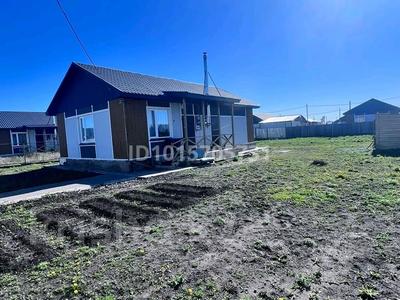 Отдельный дом · 3 комнаты · 80.5 м² · 10 сот., 68 улица — Бирлик за 19 млн ₸ в Петропавловске