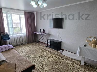 3-бөлмелі пәтер · 65 м² · 5/5 қабат, Мкр Самал — Гостраном Береке, бағасы: 18.3 млн ₸ в Талдыкоргане, мкр Самал