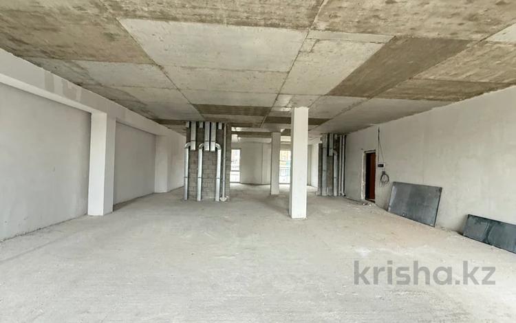 4-комнатная квартира · 184.9 м² · 2/3 этаж, Талапты 30 — Жангир Хана за 185 млн ₸ в Алматы, Бостандыкский р-н — фото 2