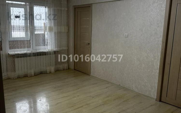 3-комнатная квартира · 60 м² · 2/5 этаж, Авангард 3мкр 48 за 250 000 ₸ в Атырау, мкр Авангард-3 — фото 11