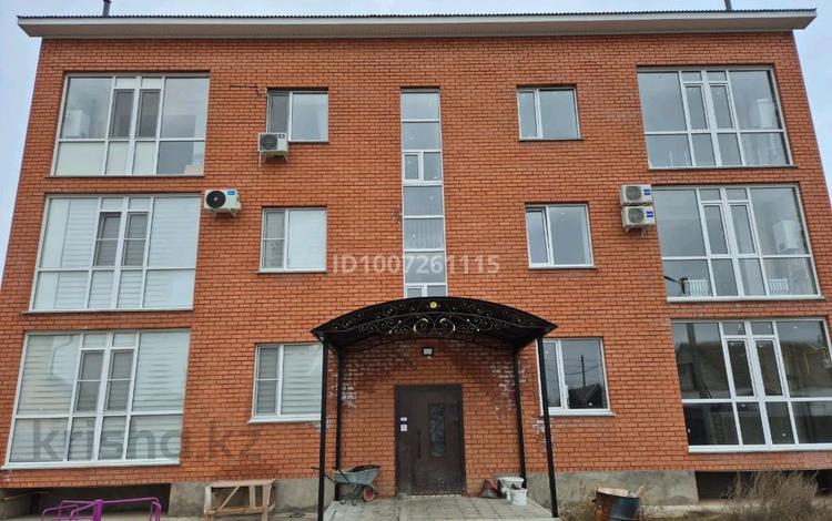 3-бөлмелі пәтер · 110 м² · 3/3 қабат, Самал 39, бағасы: 35 млн ₸ в Уральске — фото 2