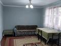 2-комнатный дом помесячно, 65 м², Крылова за 230 000 〒 в Алматы, Жетысуский р-н