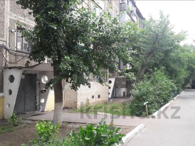 4-комнатная квартира, 65 м², 4/5 этаж, Генерала Дюсенова 14 за 16.5 млн 〒 в Павлодаре
